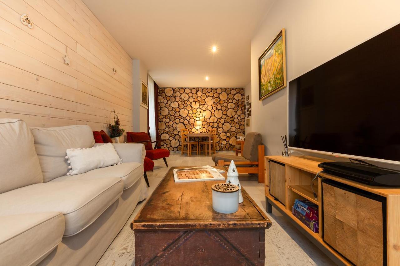 Къщи За Гости Сноуфлейк Snowflake Chalet And Snowflake Lodge Bansko Bagian luar foto
