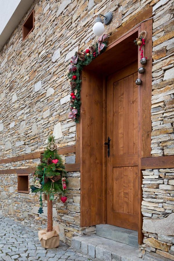 Къщи За Гости Сноуфлейк Snowflake Chalet And Snowflake Lodge Bansko Bagian luar foto